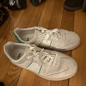 Zara Cream and Green Sneakers